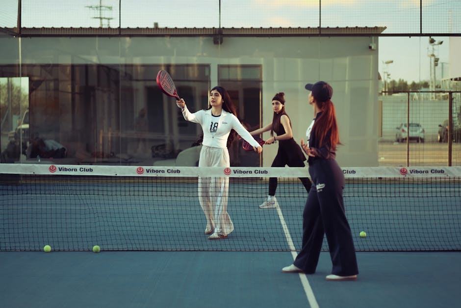 Comment jouer au padel : équipement, terrain et premiers pas