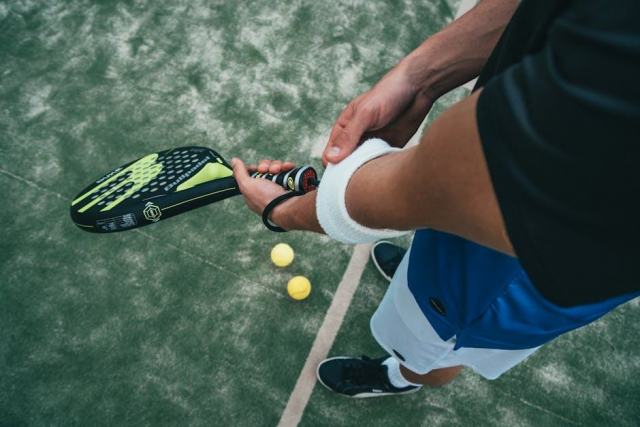 Jouer au padel : tout ce qu’il faut savoir pour commencer